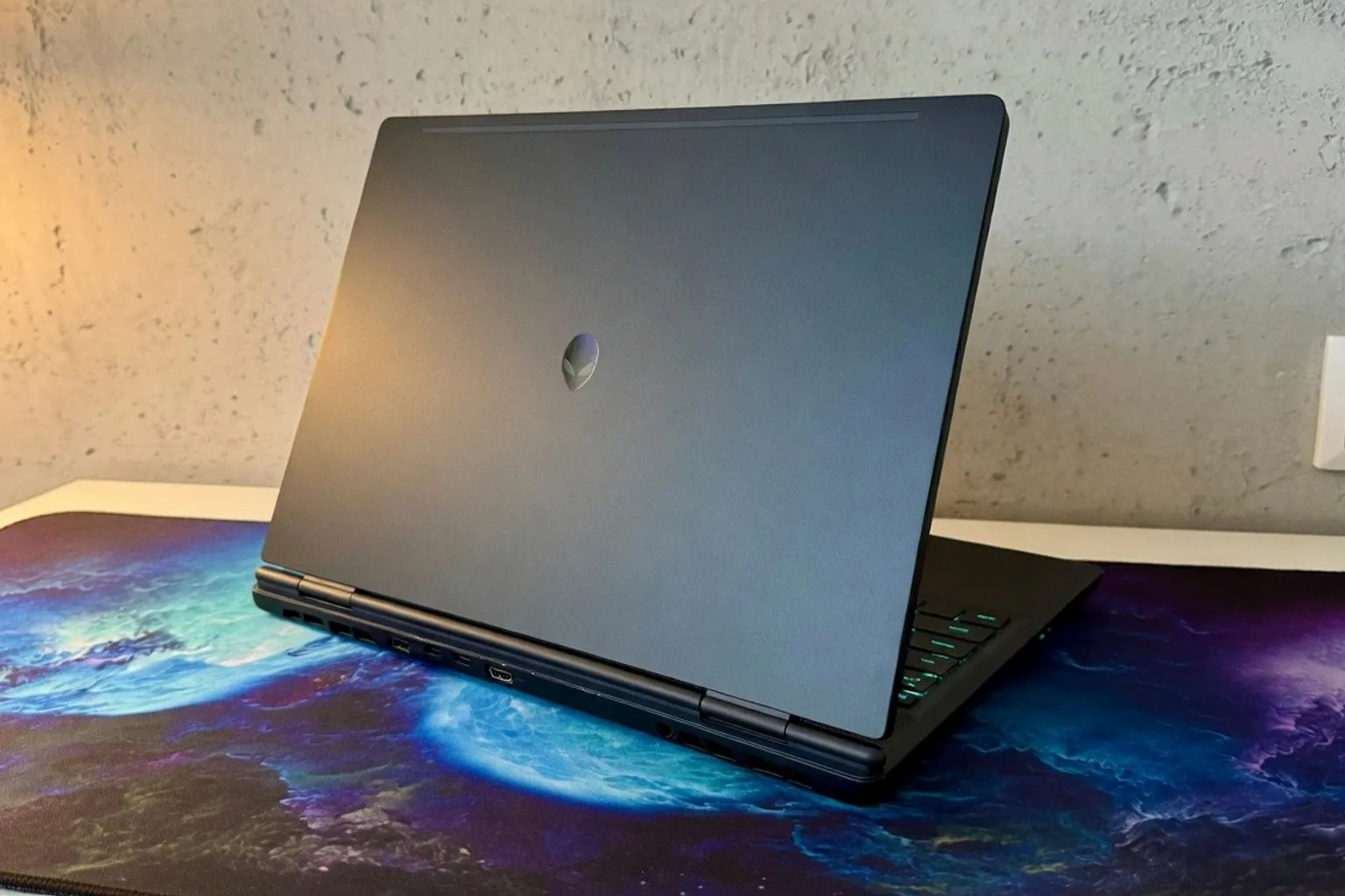 Alienware 16X Aurora im Test: Warum das High-End-Notebook hinter den Erwartungen zurückbleibt