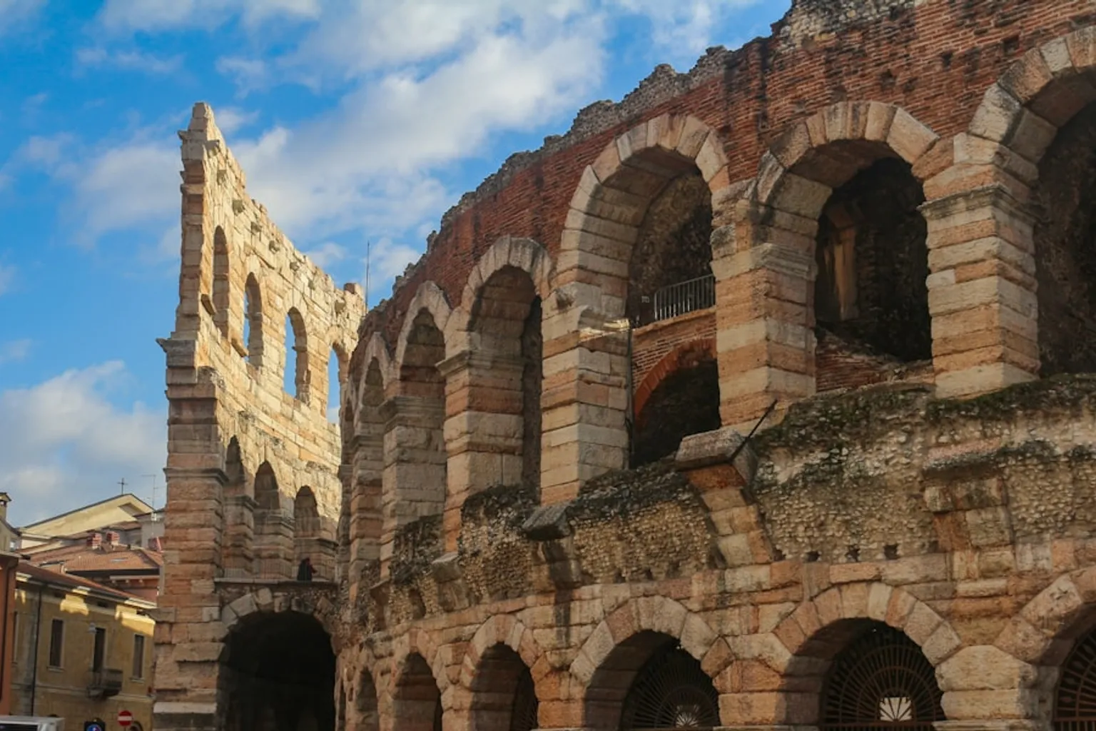 Arena von Verona Tickets: Die besten Optionen im Vergleich